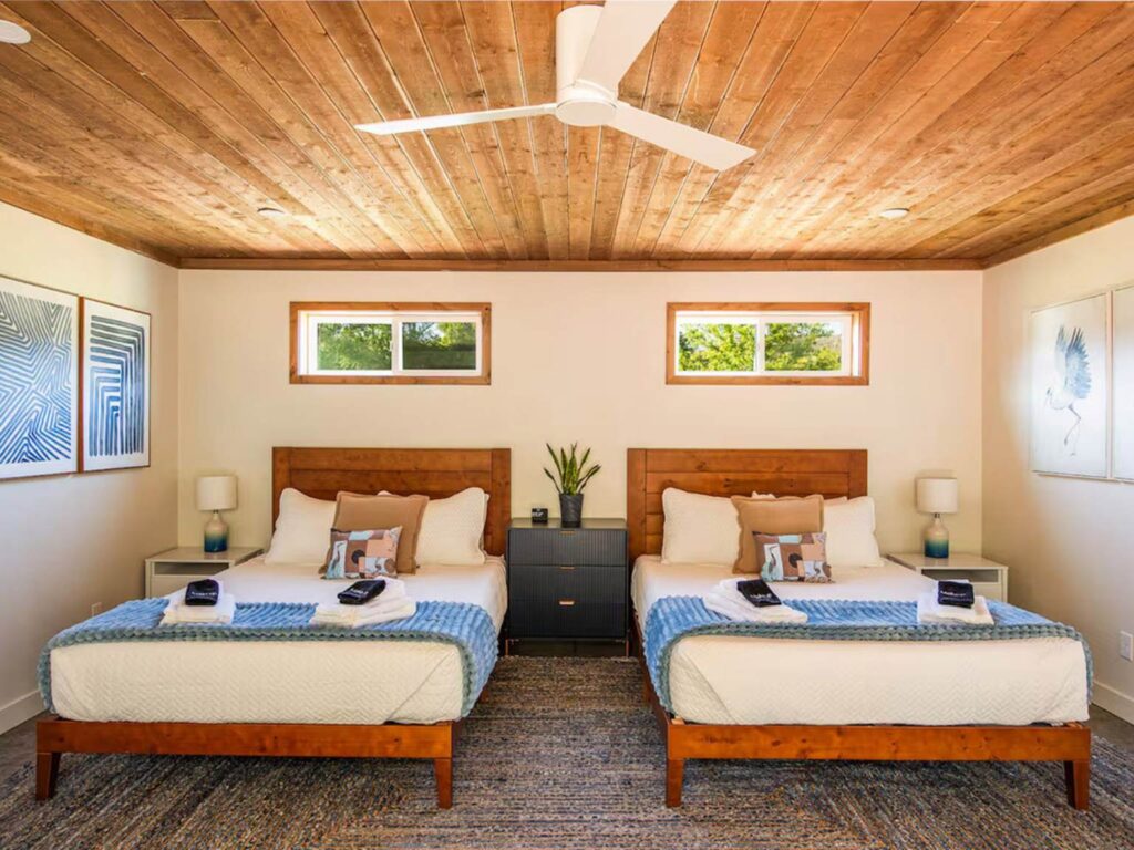 creekside cabin with view of oak Creek near Sedona