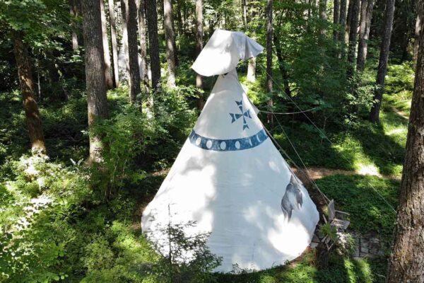tipi at glamping yoga retreat in Oregon for women