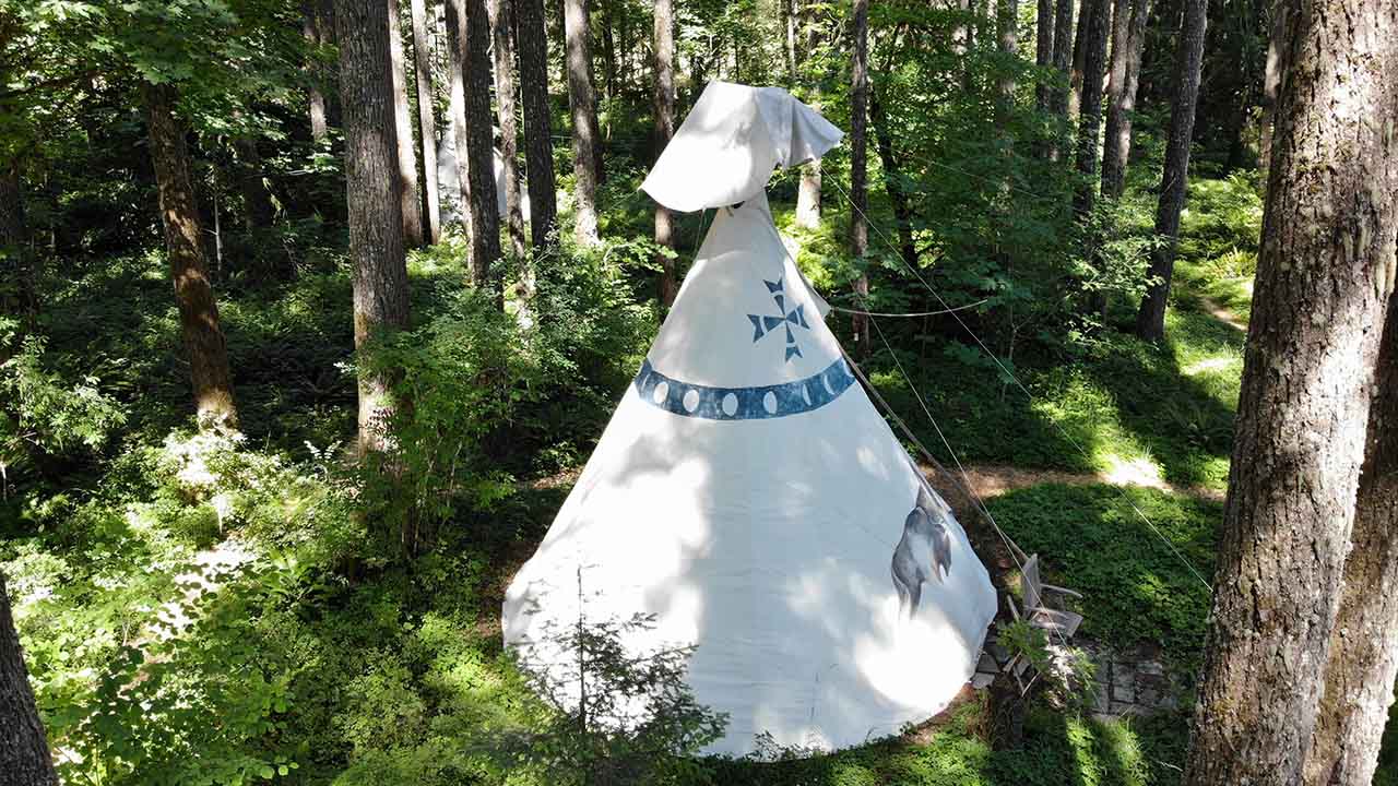 tipi at glamping yoga retreat in Oregon for women