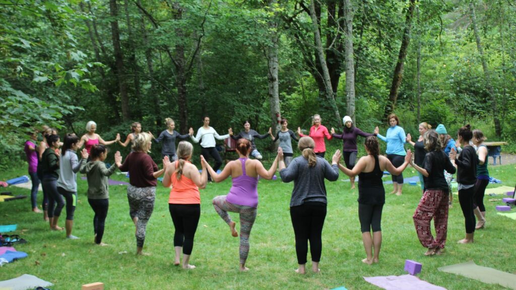 women's yoga class at yoga retreat near Portland, Oregon