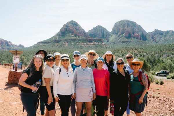 what to expect on a yoga retreat - a great community